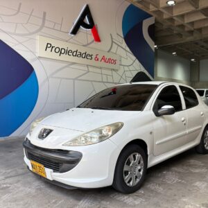 PEUGEOT 206 2012