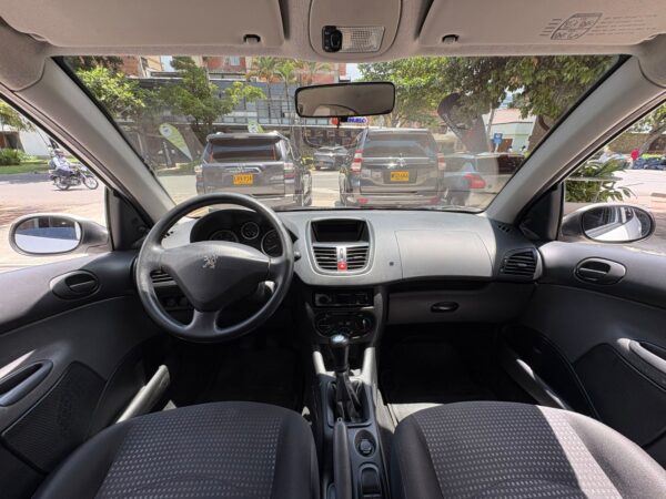 PEUGEOT 206 2012 - Imagen 9