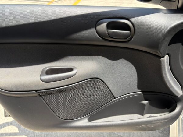 PEUGEOT 206 2012 - Imagen 13