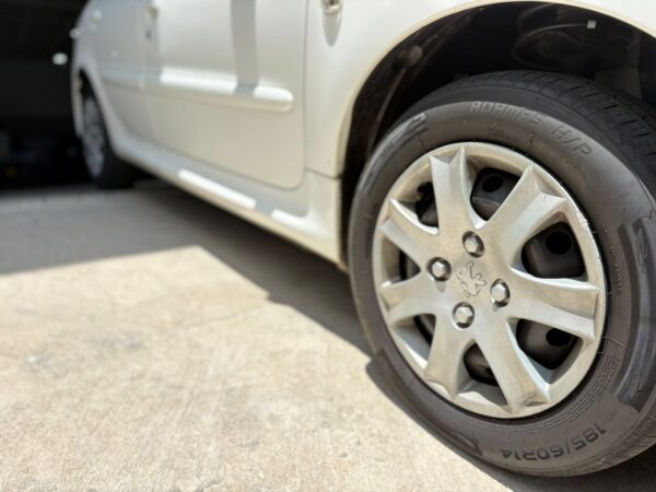 PEUGEOT 206 2012 - Imagen 25