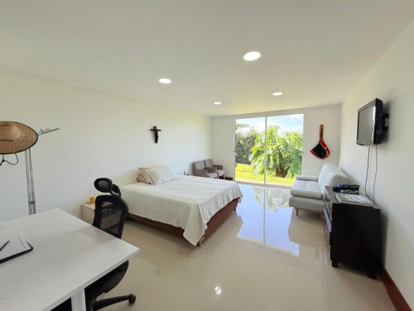 FINCA PIEDRAS BLANCAS, GUARNE, ANTIOQUIA - Imagen 8