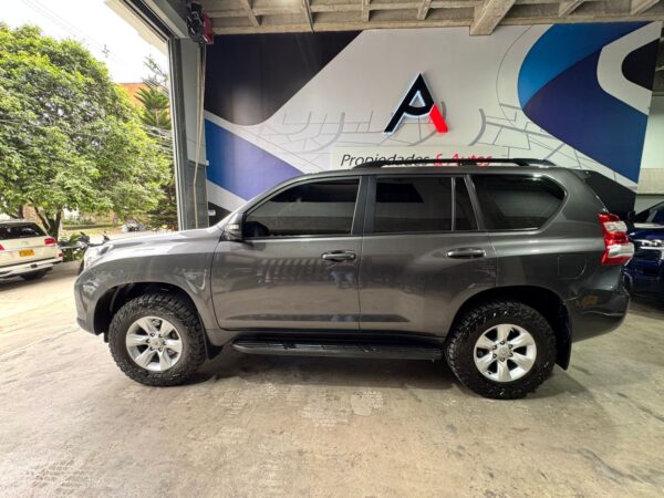 TOYOTA PRADO TXL 2012 - Imagen 8
