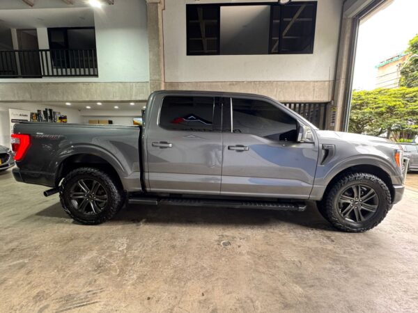 FORD F150 LARIAT SPORT 2021 - Imagen 3