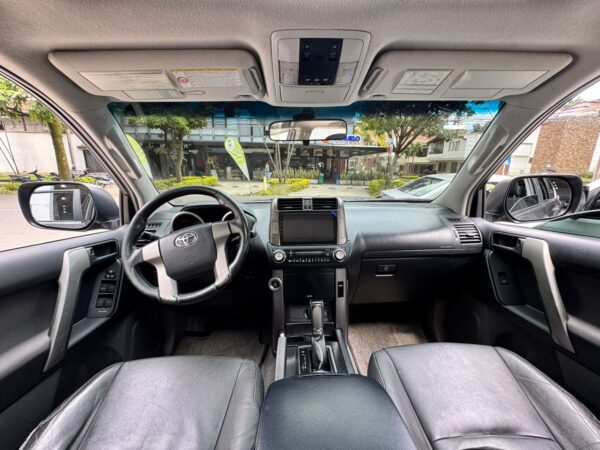 TOYOTA PRADO TXL 2012 - Imagen 9