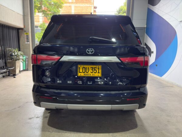TOYOTA SEQUOIA CAPSTONE 2023 - Imagen 6