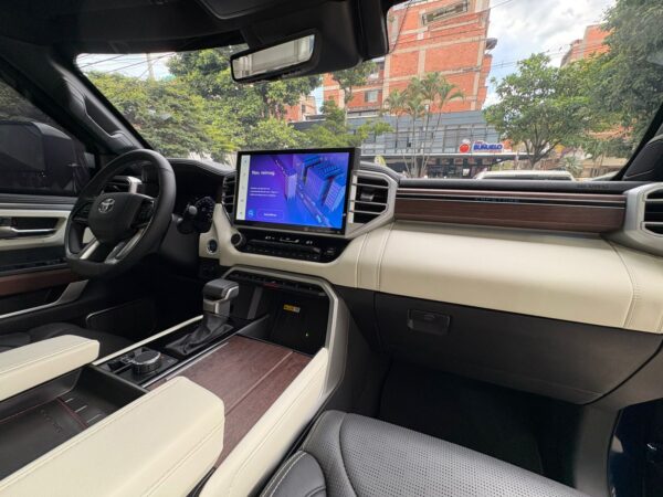 TOYOTA SEQUOIA CAPSTONE 2023 - Imagen 25