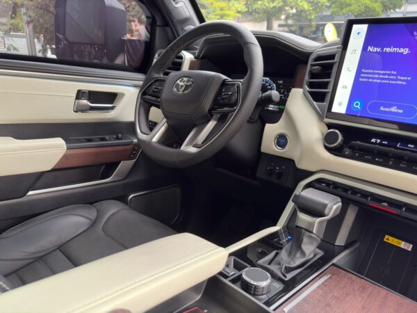 TOYOTA SEQUOIA CAPSTONE 2023 - Imagen 26