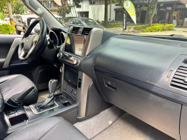 TOYOTA PRADO TXL 2012 - Imagen 17