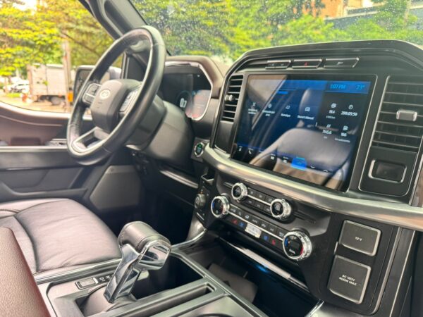 FORD F150 LARIAT SPORT 2021 - Imagen 16