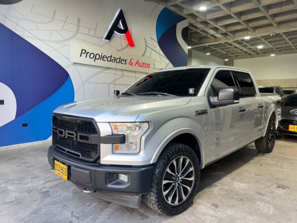 FORD F-150 LARIAT 2017