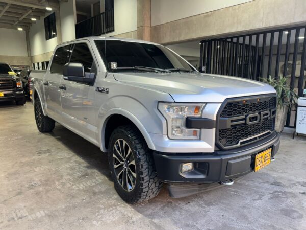 FORD F-150 LARIAT 2017 - Imagen 3