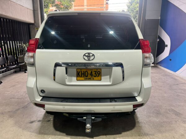 TOYOTA LAND CRUISER VXL 2011 - Imagen 6