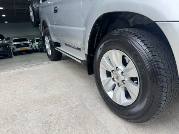 TOYOTA PRADO SUMO 2009 - Imagen 17