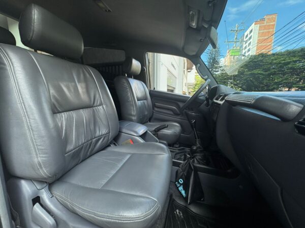 TOYOTA PRADO SUMO 2007 - Imagen 18