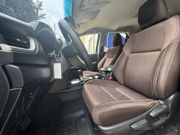 TOYOTA FORTUNER STREET 2020 - Imagen 12