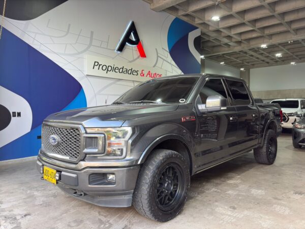 FORD F150 LARIAT 2020