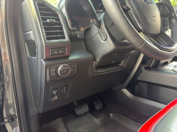 FORD F150 LARIAT 2020 - Imagen 11