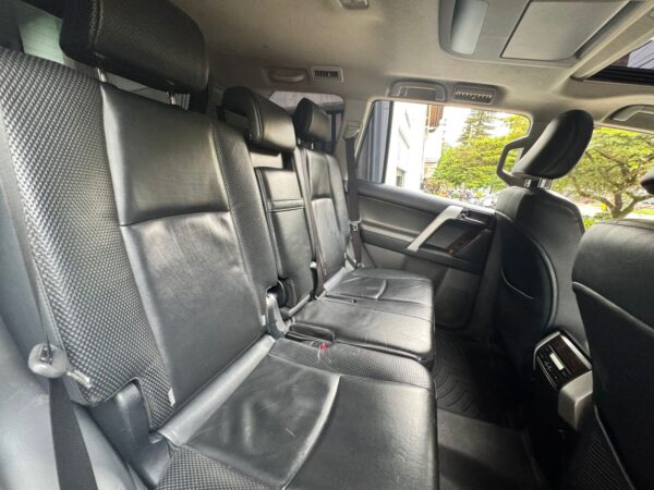 TOYOTA LAND CRUISER VXL 2011 - Imagen 18