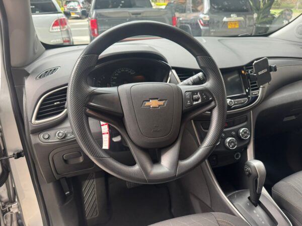 CHEVROLET TRACKER LT 1.8 2018 - Imagen 10