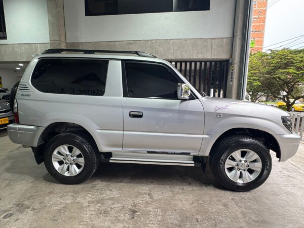 TOYOTA PRADO SUMO 2009 - Imagen 4