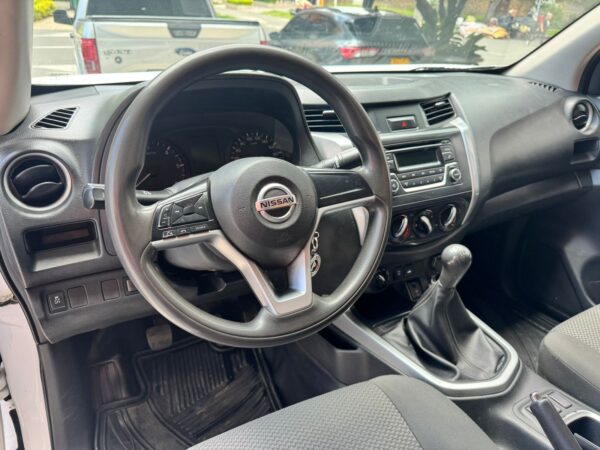 NISSAN FRONTIER ESTACA PÚBLICA 2022 - Imagen 10