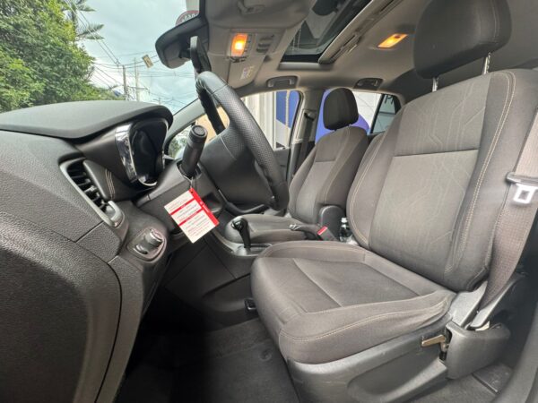 CHEVROLET TRACKER LT 1.8 2018 - Imagen 11