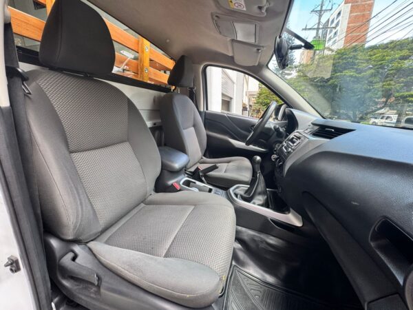 NISSAN FRONTIER ESTACA PÚBLICA 2022 - Imagen 18