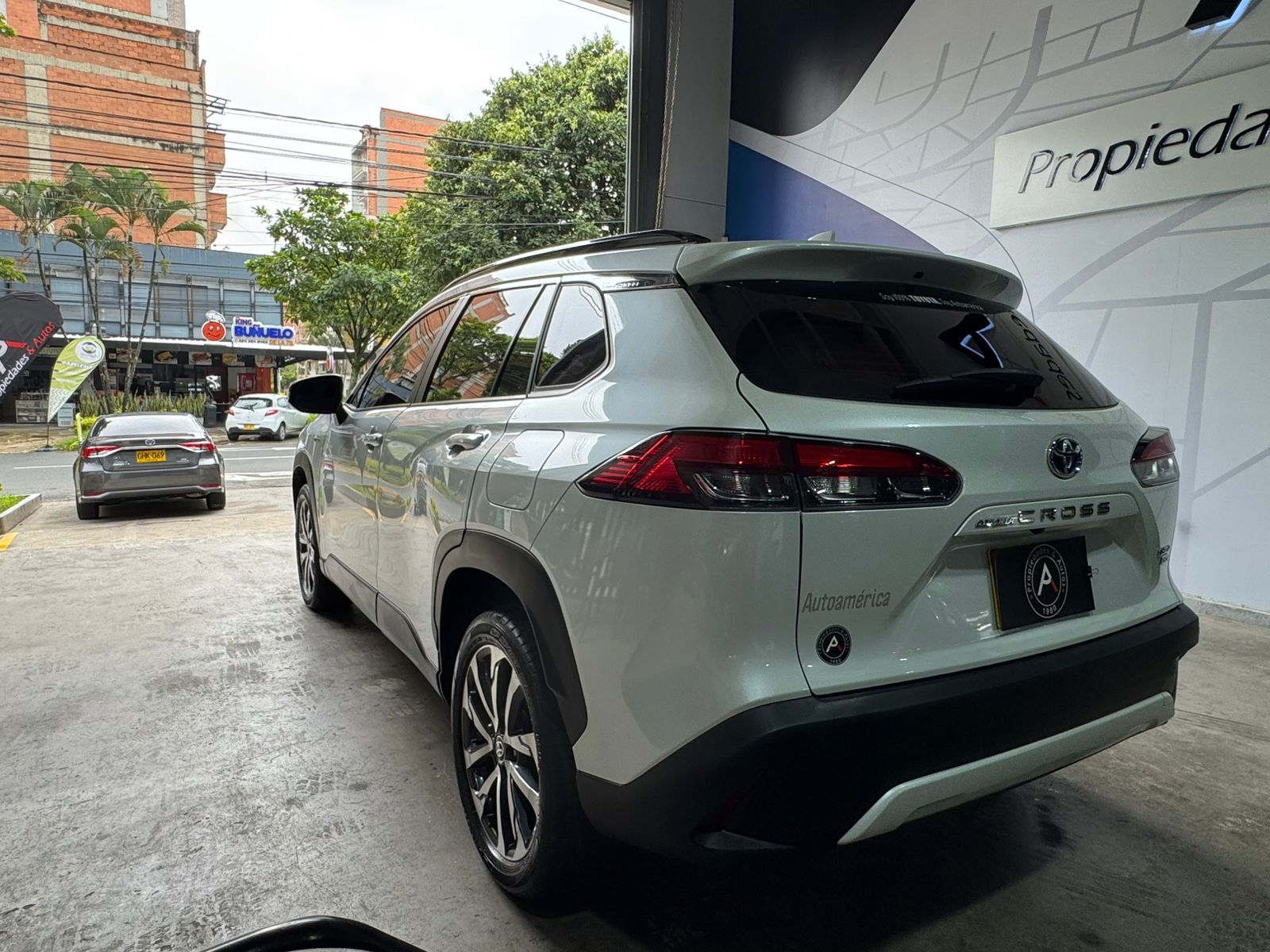 TOYOTA COROLLA CROSS HEV SEG 2025 - Imagen 7