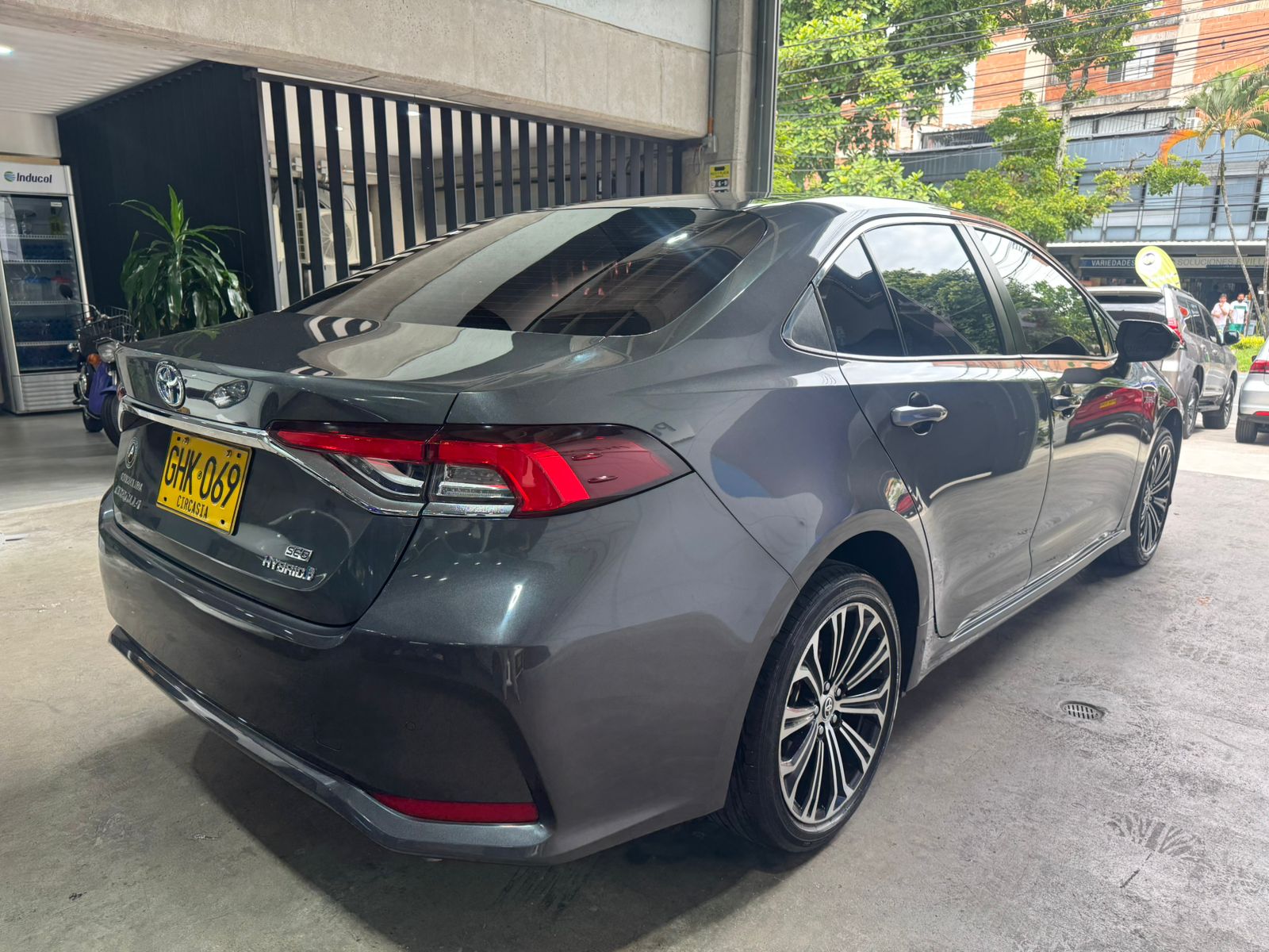 TOYOTA COROLLA SE-G HIBRIDO 2023 - Imagen 5