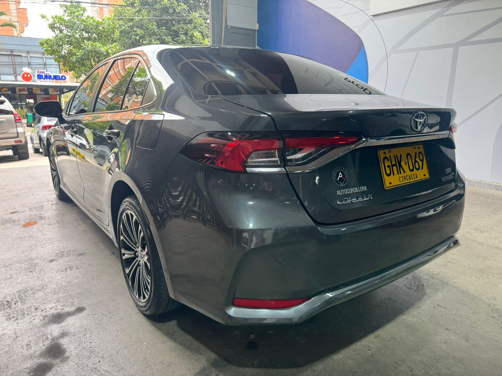 TOYOTA COROLLA SE-G HIBRIDO 2023 - Imagen 7