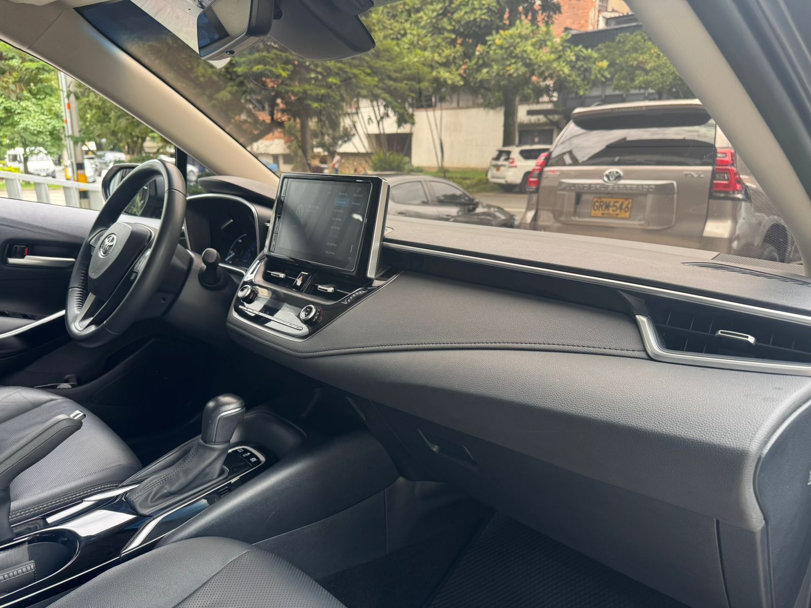 TOYOTA COROLLA SE-G HIBRIDO 2023 - Imagen 20