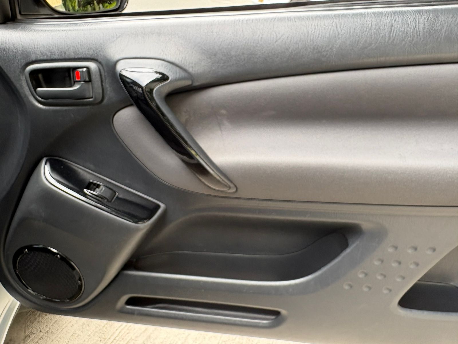 TOYOTA RAV4 2004 - Imagen 24