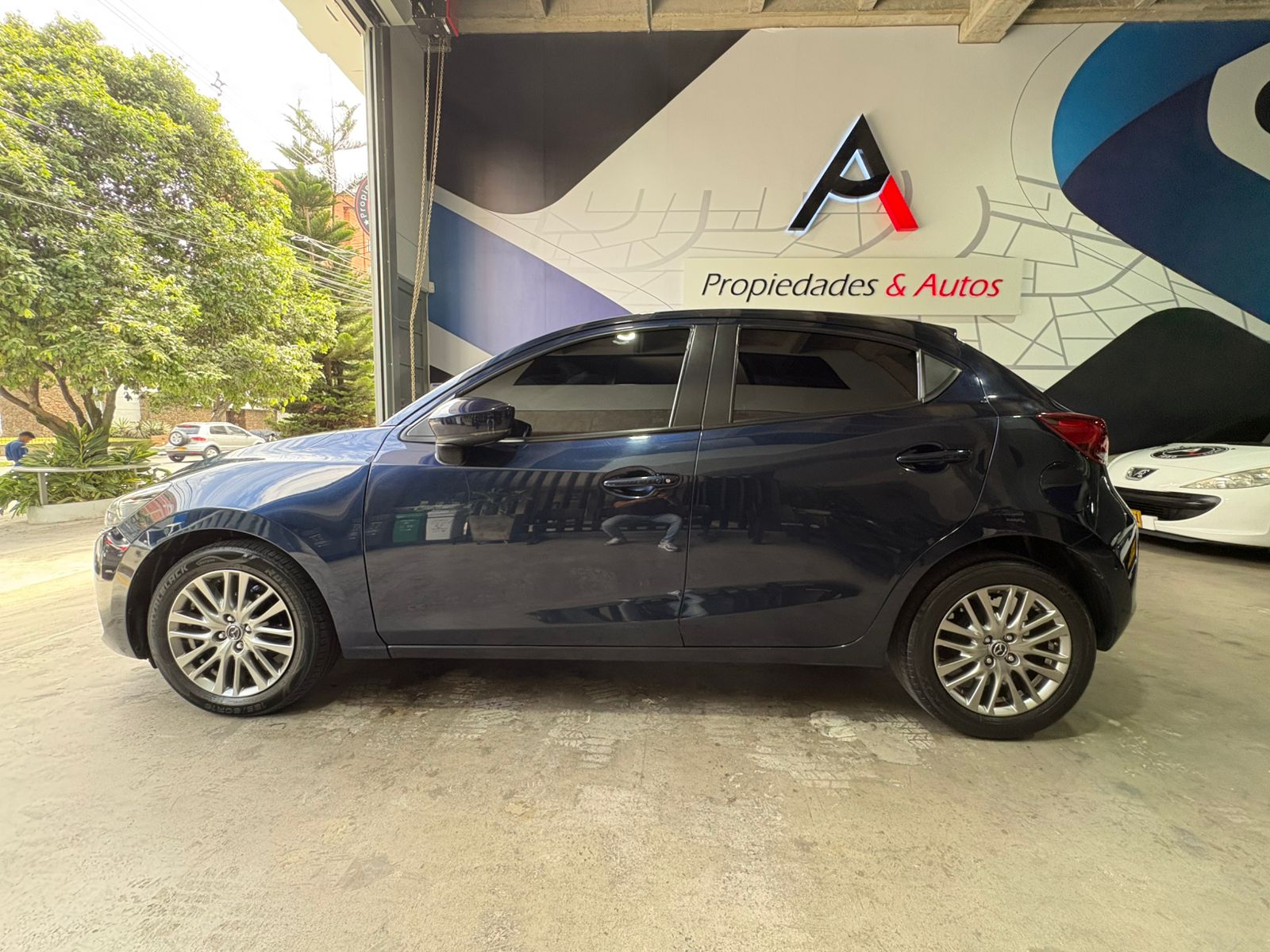 MAZDA 2 GRAND TOURING LX 2022 - Imagen 8