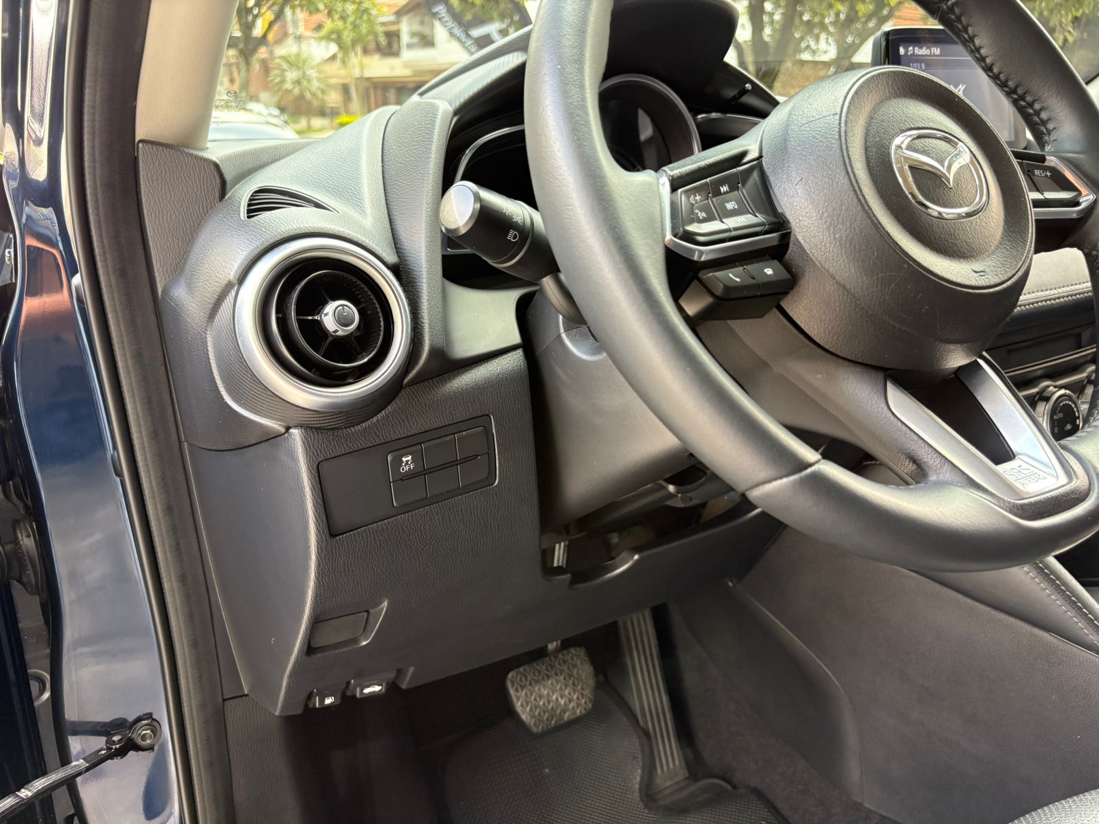 MAZDA 2 GRAND TOURING LX 2022 - Imagen 10