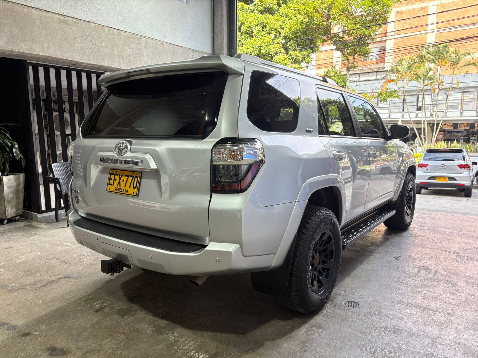 TOYOTA 4RUNNNER SR5 2018 - Imagen 5