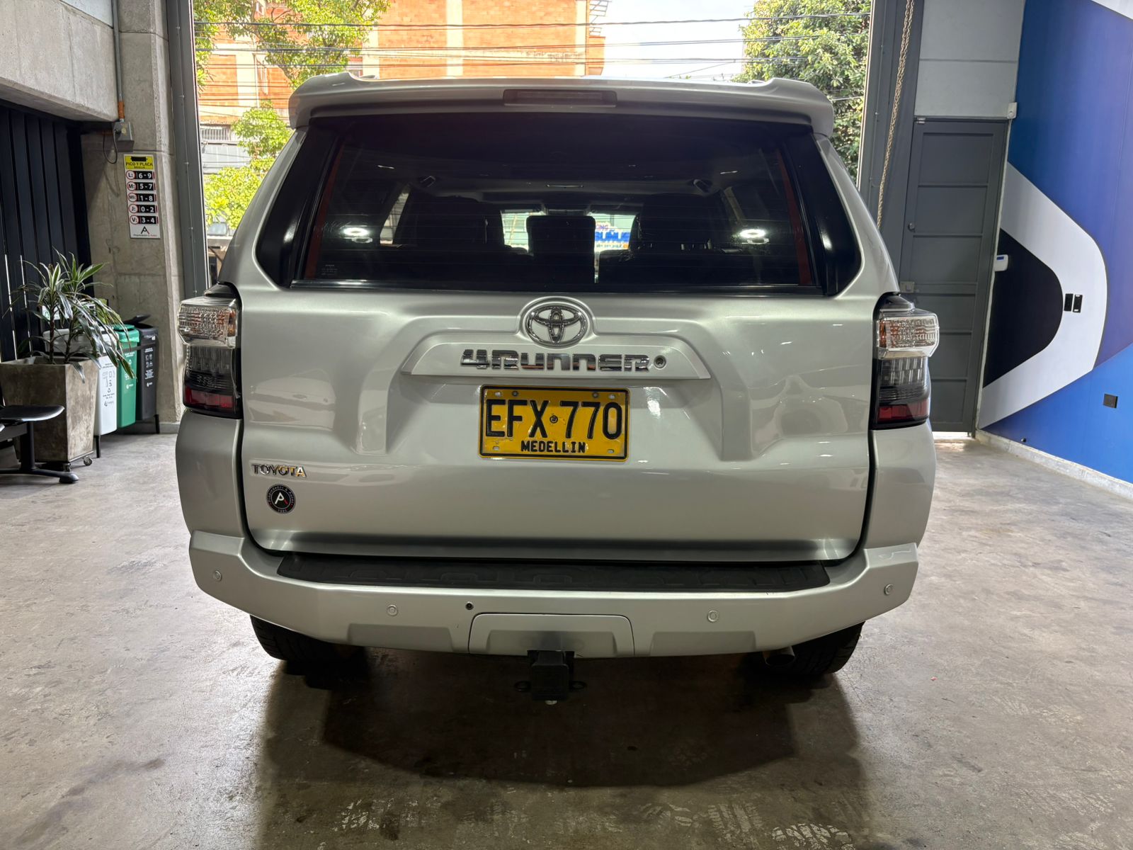 TOYOTA 4RUNNNER SR5 2018 - Imagen 6