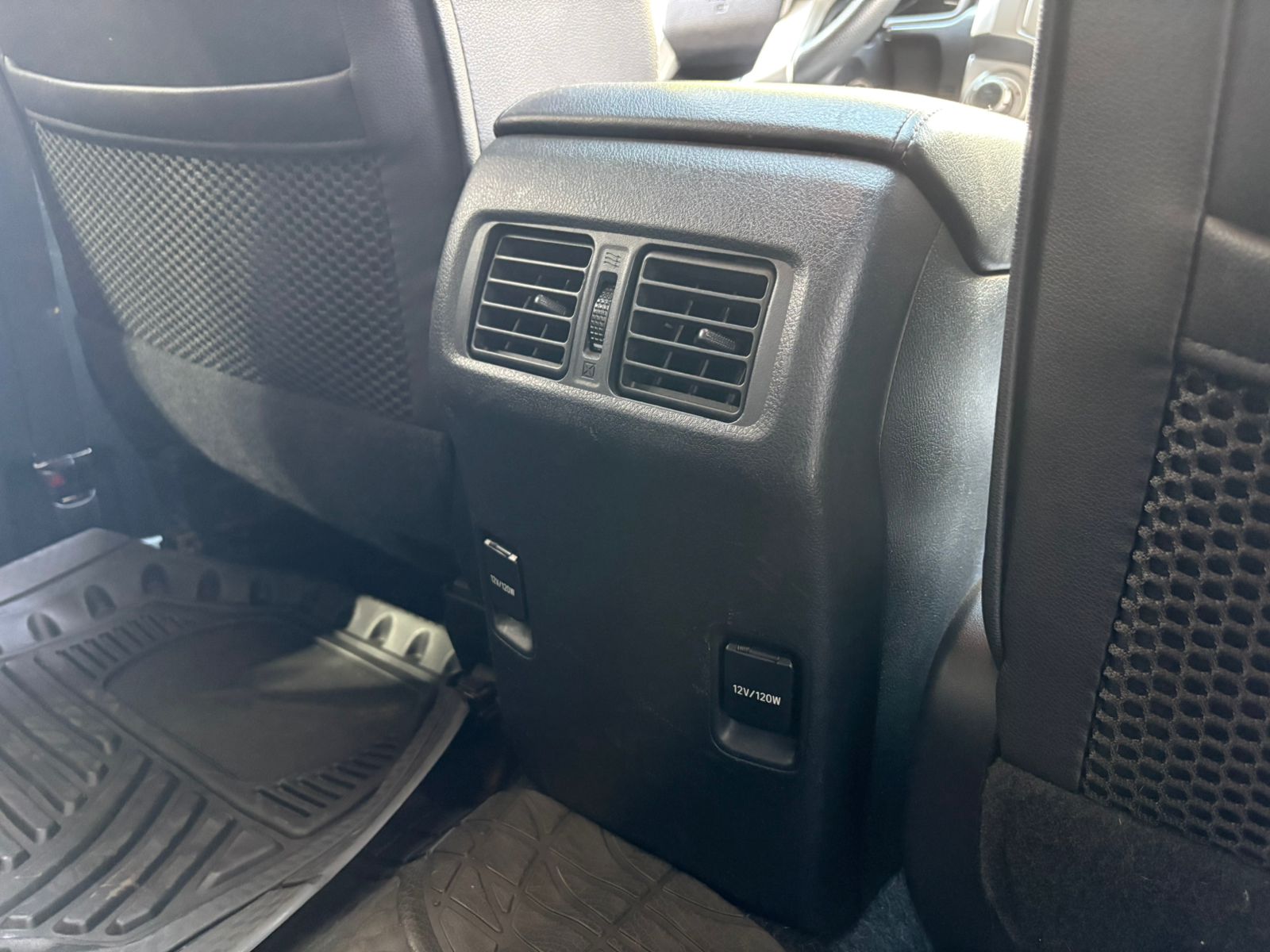 TOYOTA 4RUNNNER SR5 2018 - Imagen 21