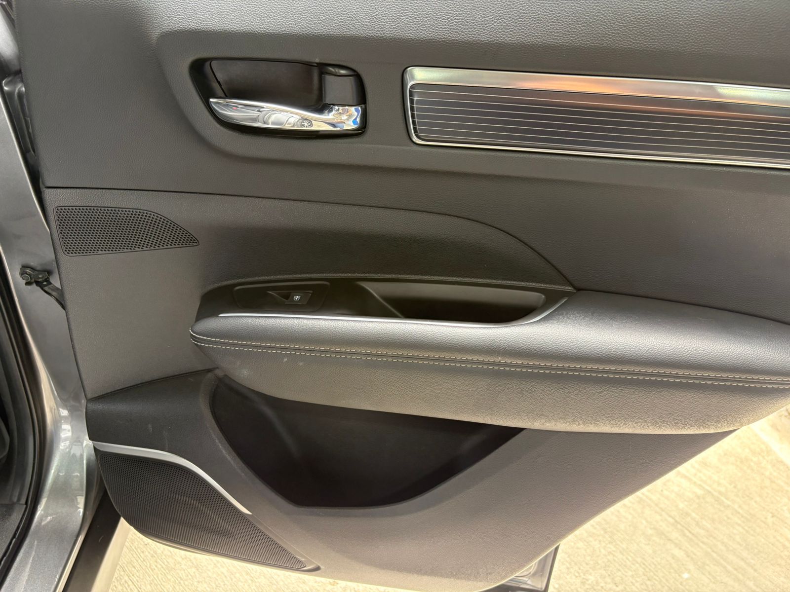 RENAULT NEW KOLEOS INTENS 2024 - Imagen 23