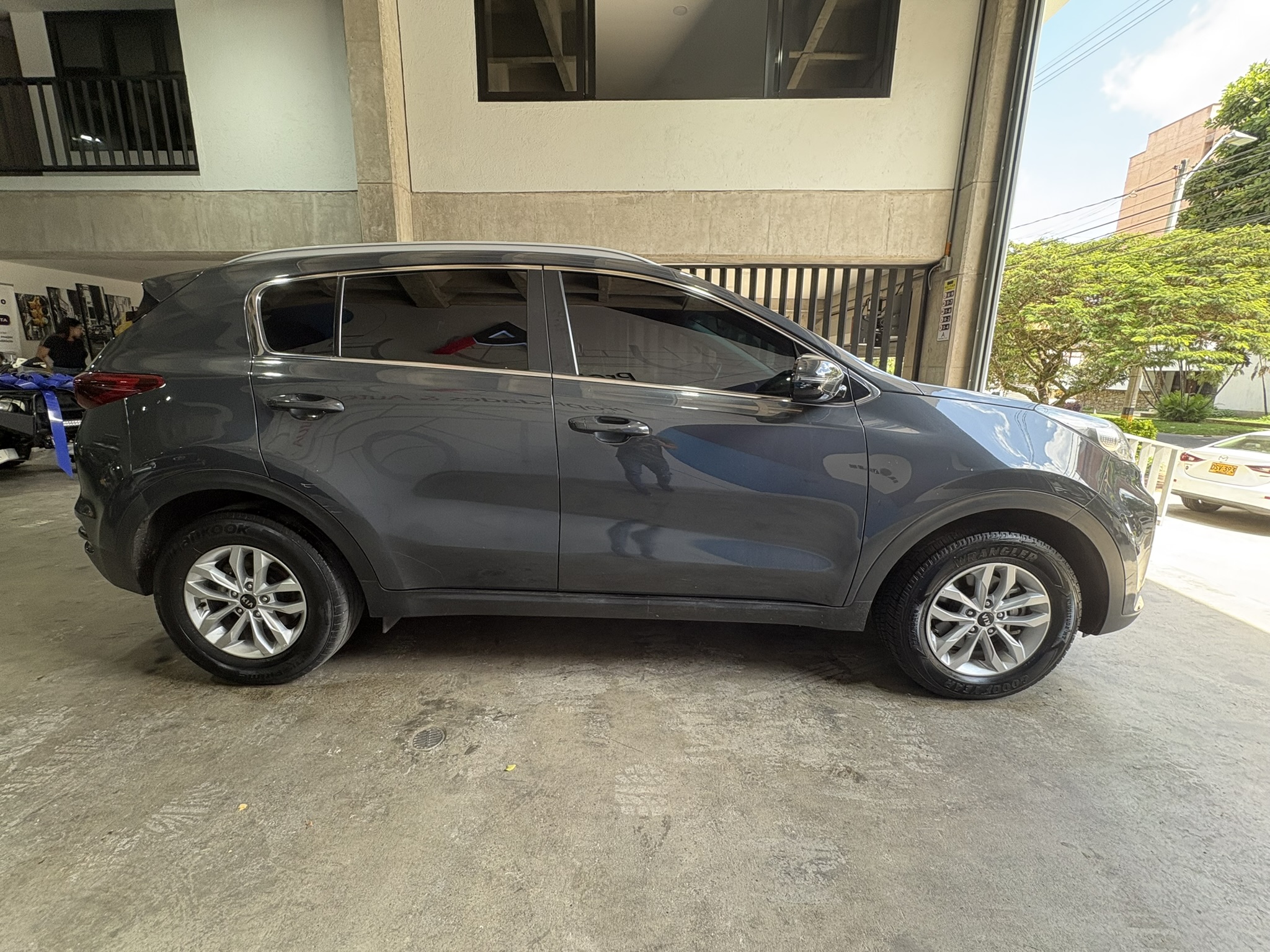 KIA SPORTAGE DESIRE 2020 - Imagen 4