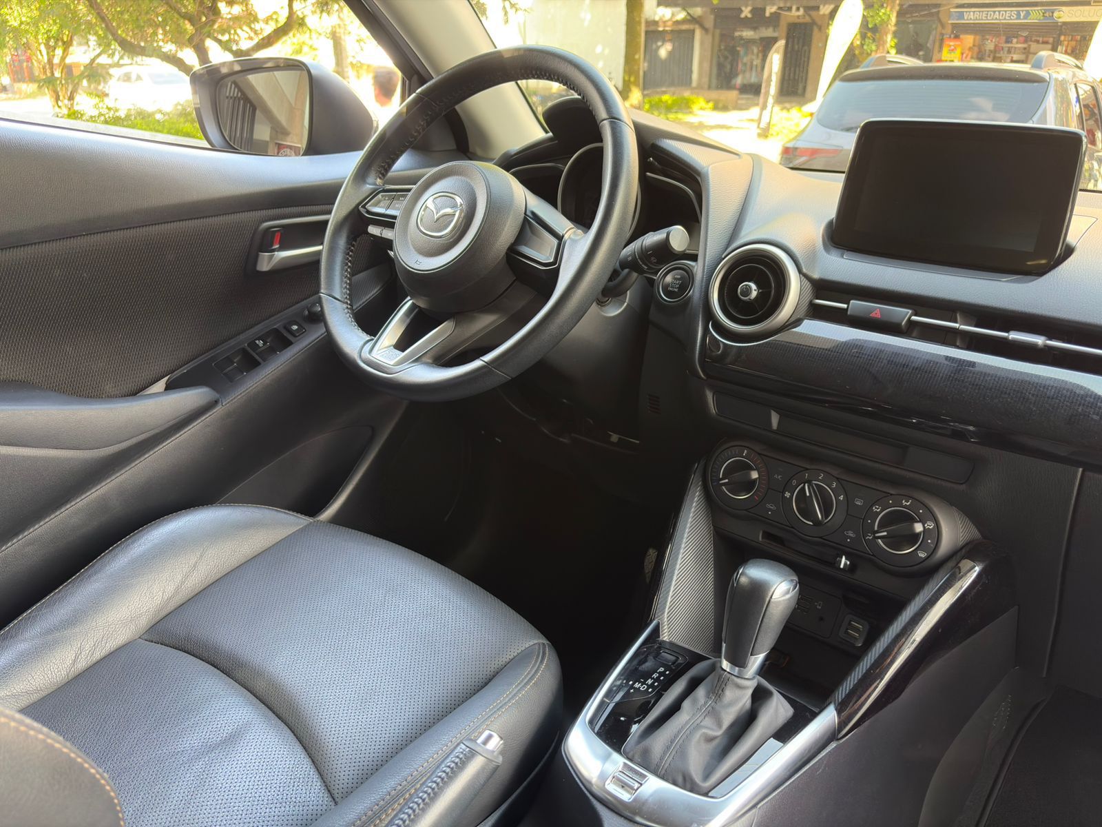 MAZDA 2 TOURING 2023 - Imagen 21