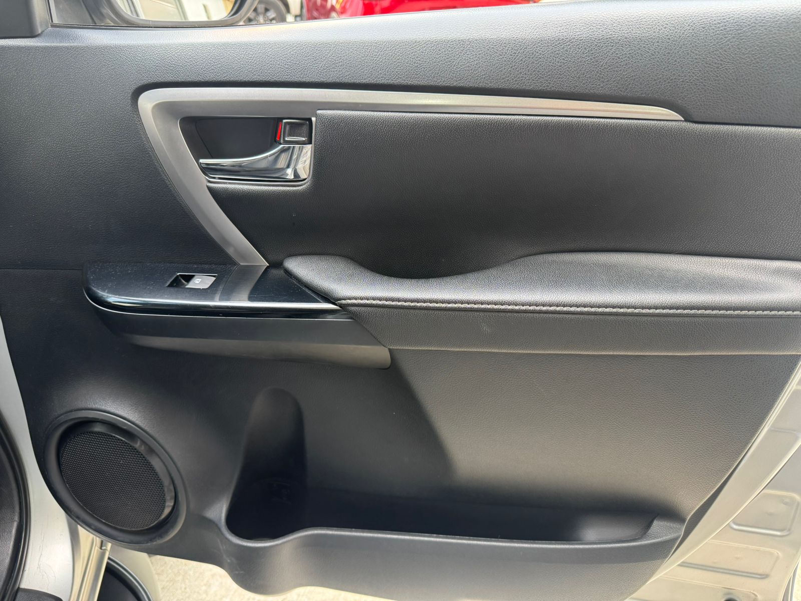 TOYOTA FORTUNER SRV 2021 - Imagen 22