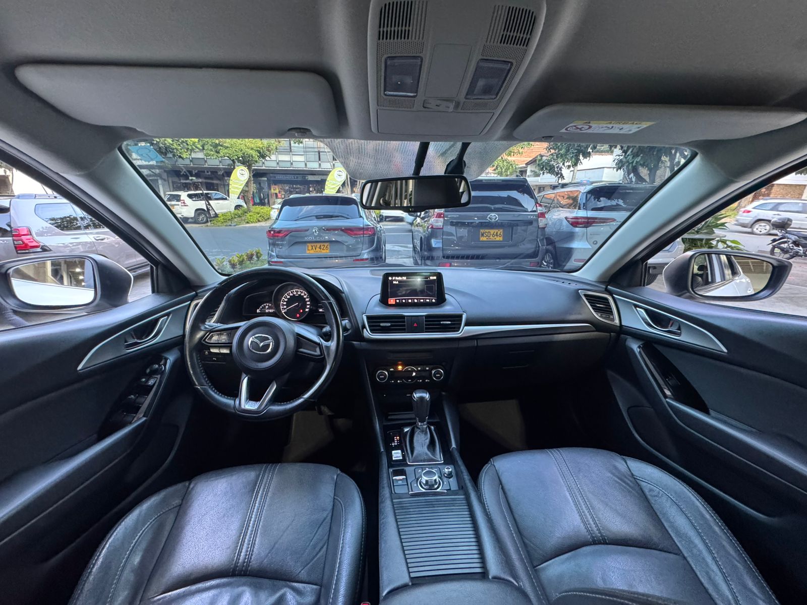 MAZDA 3 TOURING 2018 - Imagen 8