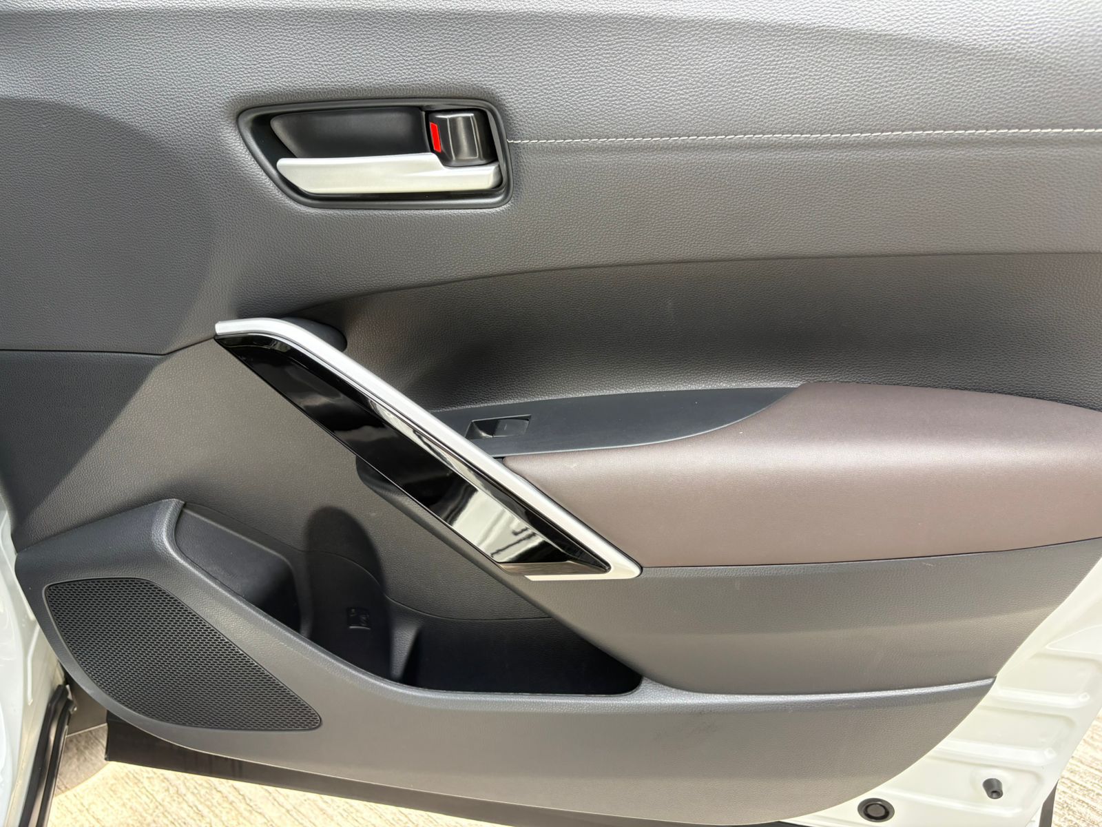 TOYOTA COROLLA CROSS HEV SEG 2025 - Imagen 26