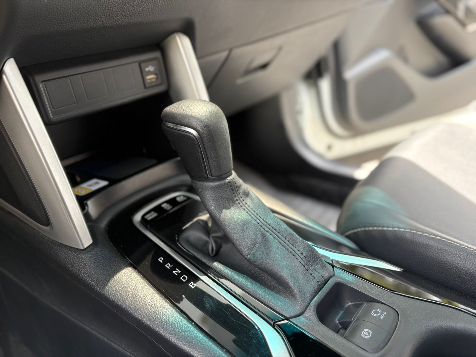 TOYOTA COROLLA CROSS HEV SEG 2025 - Imagen 24