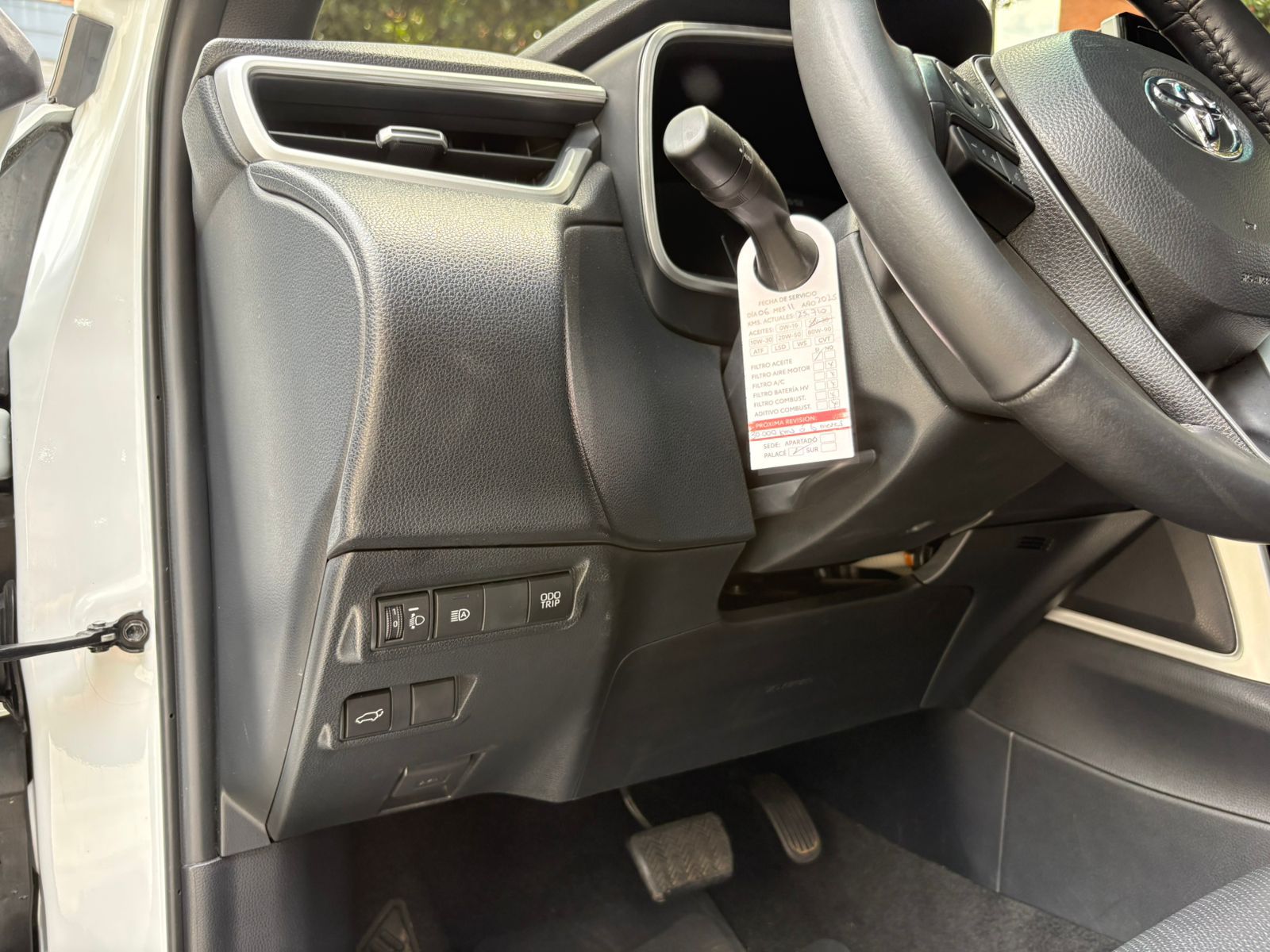 TOYOTA COROLLA CROSS HEV SEG 2025 - Imagen 11