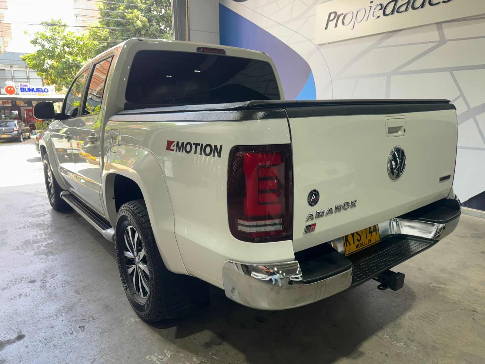 VOLKSWAGEN AMAROK COMFORTLINE 2021 - Imagen 7