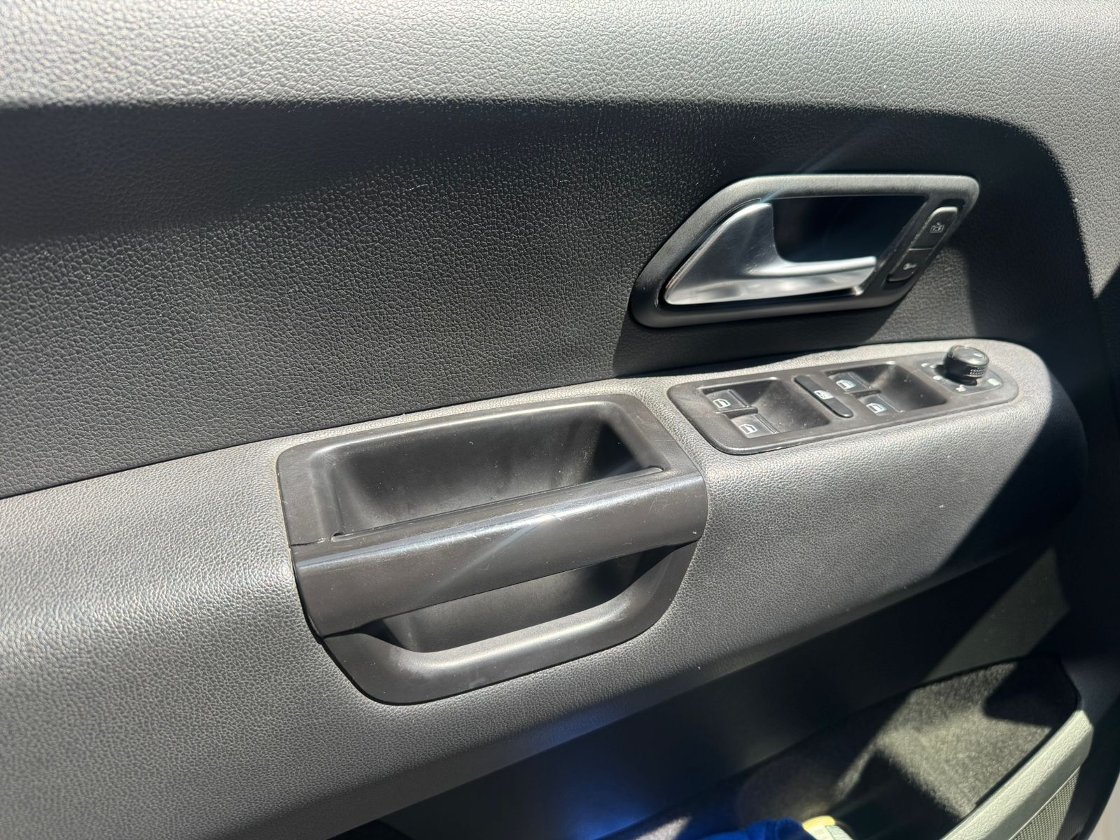 VOLKSWAGEN AMAROK COMFORTLINE 2021 - Imagen 11