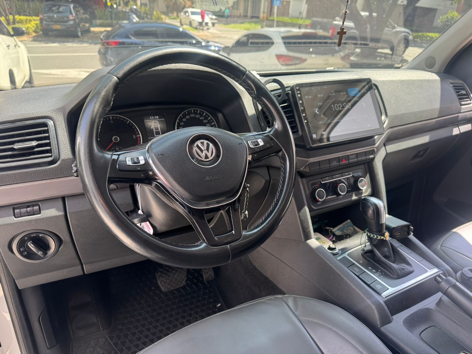 VOLKSWAGEN AMAROK COMFORTLINE 2021 - Imagen 14