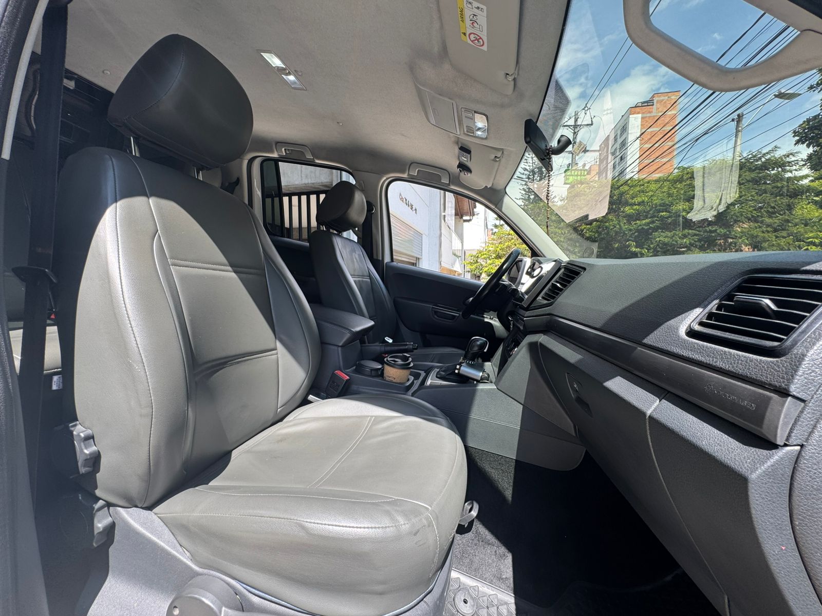 VOLKSWAGEN AMAROK COMFORTLINE 2021 - Imagen 21