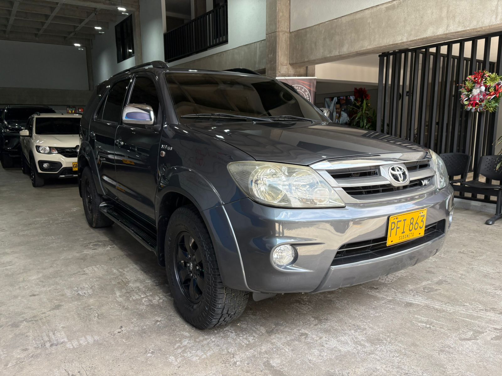 TOYOTA FORTUNER SR5 2008 - Imagen 3
